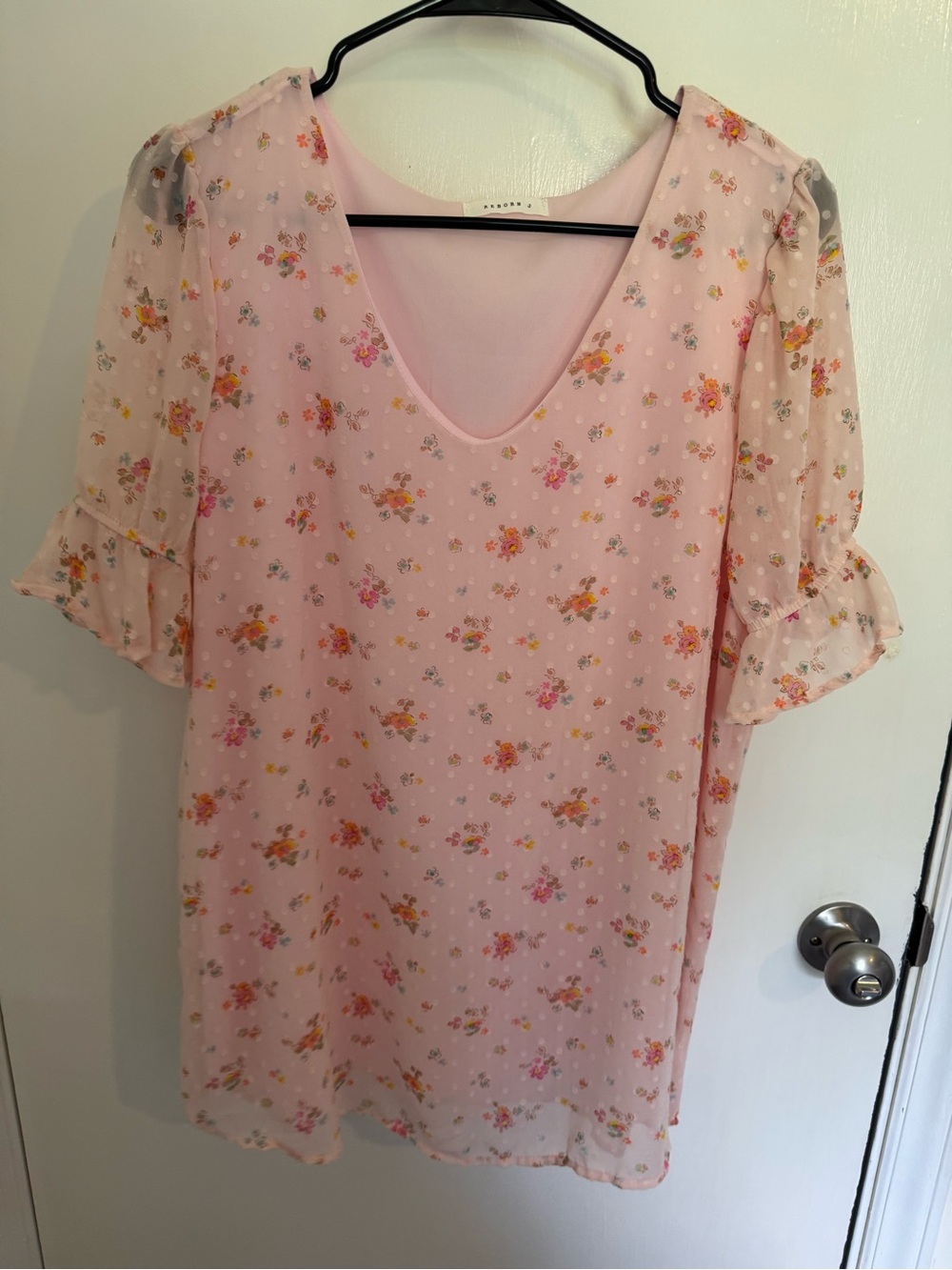 Reborn J Pink Floral V-Neck Chiffon Blouse